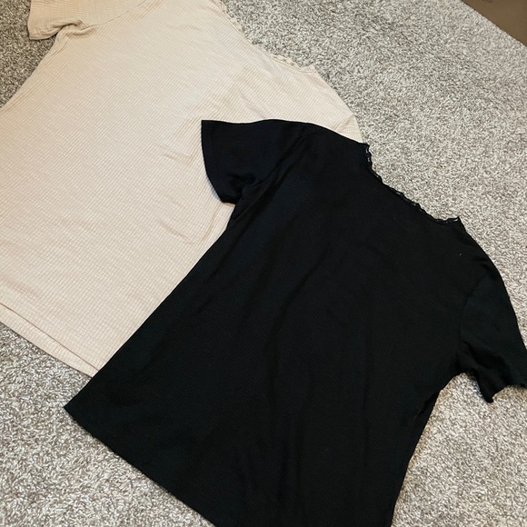 Women’s Ribbed Henley Style Shirts with lace trim neckline - Picture 4 of 4